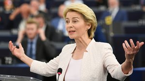 Nouseeko Ursula von der Leyen ensimmäisenä naisena EU-komission johtoon? – seuraa nimityspelin huipentavaa europarlamentin äänestystä: 16.07.2019 20.56