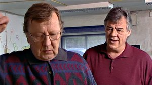 Epäilyksen varjoja (S): 25.07.2019 00.01