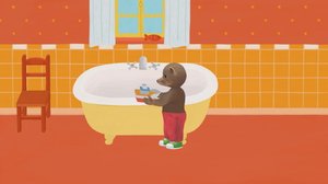 Ruskea pikkukarhu ei halua peseytyä (S): 01.09.2019 07.35