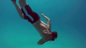 Unelmien poikamiestyttö - Salaisuuksien saari