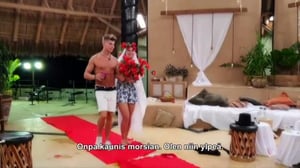 Paratiisihotelli Tanska (12) - Hollywood-bileet