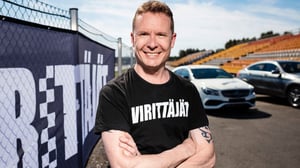 Virittäjät - Vieras omasta takaa