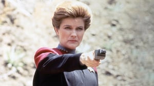 STAR TREK: VOYAGER (7) - Vääristymä