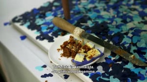 Huikeat kakkutaiturit - Norsu ja nosturi