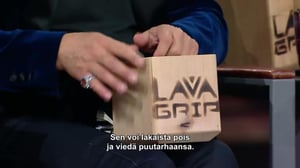 Leijonan luola Kanada - Samppanjaa ja energiajuomaa