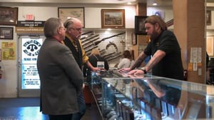 Panttilainaamo - Pallopelle