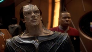 STAR TREK: DEEP SPACE NINE (7) - Defiant