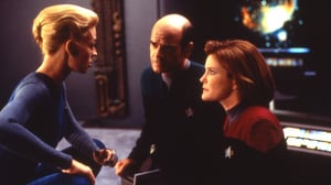 STAR TREK: VOYAGER (7) - Q ja harmaat
