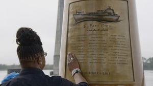 Katastrofin todistajat - Pyörremyrskyn kynsissä