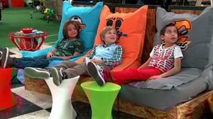 Nicky, Ricky, Dicky & Dawn (S) - Take the Money and Run