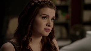 Faking It(Paramount+) - Know Thy Selfie