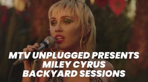 MTV Unplugged Presents: Miley Cyrus Backyard Sessions (Paramount+) - MTV Unplugged Presents: Miley Cyrus Backyard Sessions