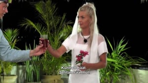 Paratiisihotelli Tanska (12) - Pusut yön pimeydessä