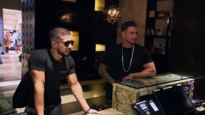 Jersey Shore Family Vacation(Paramount+) (12) - Gym, Tan, Strip