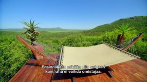 Miljonäärien luksuslomakodit vaihtoo - Englantilaisessa keittiössä