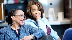 Chicago Med (12) - Old Flames, New Sparks