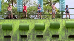 Selviytyjät Australia - Jännitteitä ja jakolinjoja