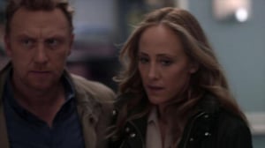 Greyn anatomia (16) - Vettä sakeampaa