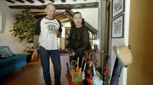 MTV Cribs - Debi Mazar / Eddie Huang