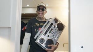 MTV Cribs - Whitney Cummings / Dennis Rodman