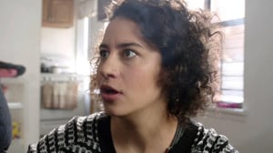 Broad City(Paramount+) (12) - Apartment Hunters