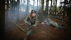 Taistelukentillä (7) - Hitler-nuoret iskevät takaisin