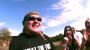 Duudsoni elämää (12) - Duudsonit lastenvahteina ja naisia kylässä