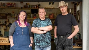 Suomen huutokauppakeisari - Design by Heli