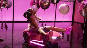 ZIWE (Paramount+) - Beauty Standards