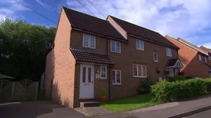 Rempalla kaupaksi - Lelukauppa ja jenkkitalo