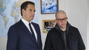 NCIS (Paramount+) (12) - Loose Cannons