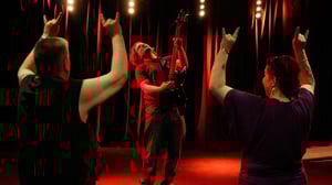 Suomen huutokauppakeisari - Humoristiset kitarakaupat