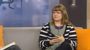 Aamun kirja: Essi Tammimaa: Paljain käsin