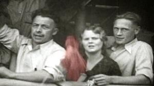 Muisti: Punalipun kantajat