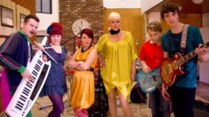 Uusi Päivä: UPplus: Vihreät Valot feat. Lissu Kanerva