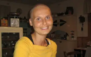 Tuhkimotarinoita: Piia - syövästä selvinnyt