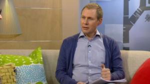 Aamutohtori: Aurinko vanhentaa silmiä kuten ihoa