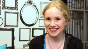 Uusi Päivä: UPplus: Noin yhdeksän kysymystä Fanni Suomelle