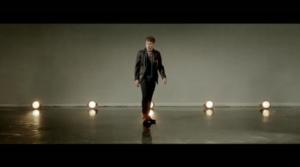 UP: T. Palon Täytetty Apina - Aurinko