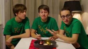 Huumorijoulukalenteri: Biisintekokurssi