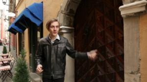 Huumorijoulukalenteri: Setä reissaa 3