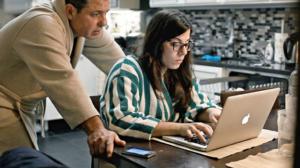 Dokumenttiprojekti: Isän tyttö