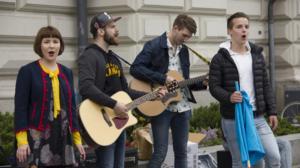 Uusi Päivä: UPplus: Vihreiden Valojen katusoitto