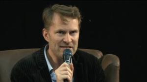 Helsingin kirjamessut 2015: Snowden - maailman halutuin mies