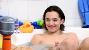 Hannan kanssa kylvyssä