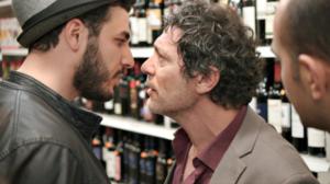 Uusi Kino: Kiukuttelua kaupassa