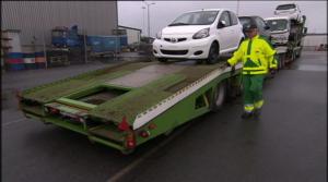 Isot koneet: Autonkuljetusauto