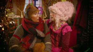 Tosi iso joulukynttilä