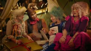 Tosi iso joulukynttilä