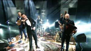 Yle Live: Jaakko Laitinen & Väärä raha